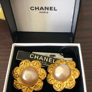 Chanel vintage earrings